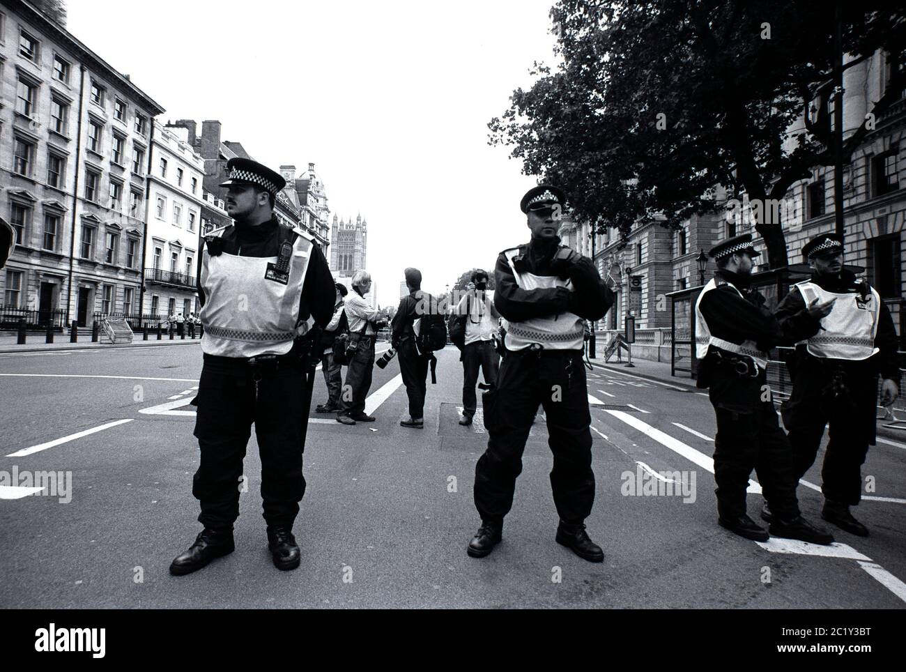 Free Tommy Robinson rally con la polizia e i media, Londra, Regno Unito. 9 giugno 2018 Foto Stock