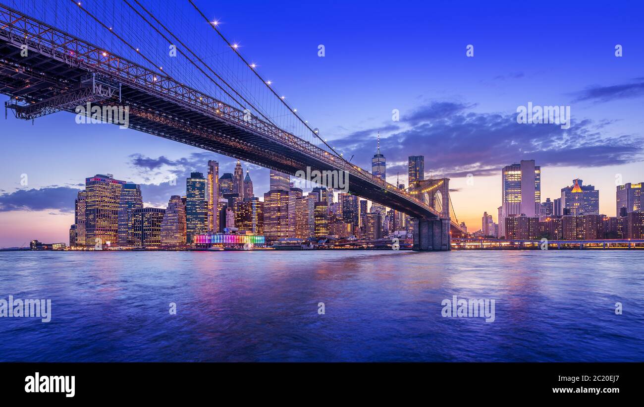 vista panoramica a manhattan al tramonto Foto Stock