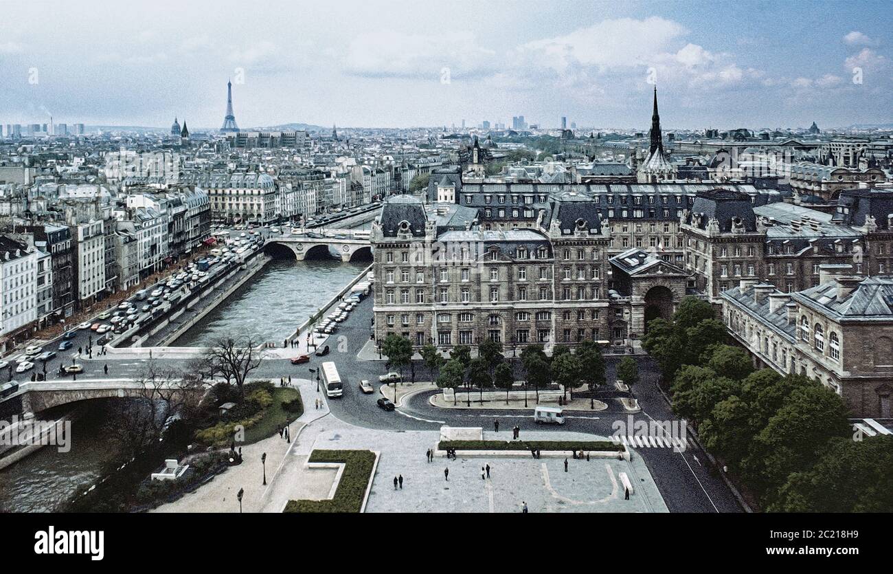 Illustrazione Foto veduta dalla cima della Cattedrale di Notre Dame, Parigi nel 1972. Foto Stock