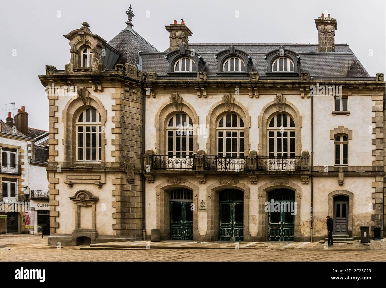 Edificio amministrativo della Auray, comune di Francia, nel dipartimento del Morbihan, nella regione Bretagna. Foto Stock