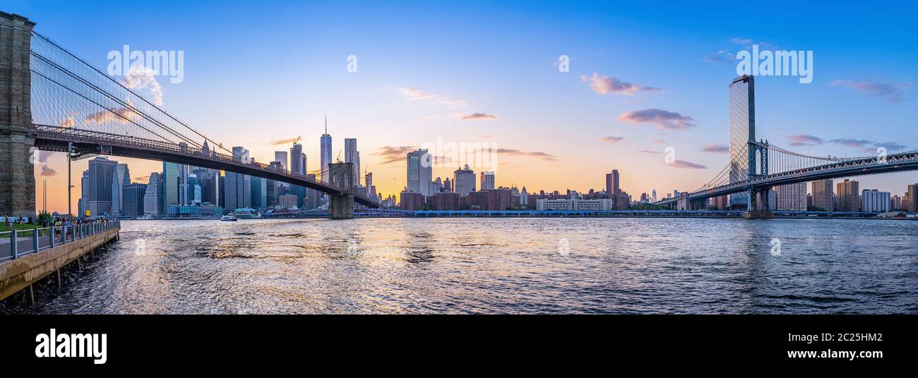 vista panoramica a manhattan al tramonto Foto Stock
