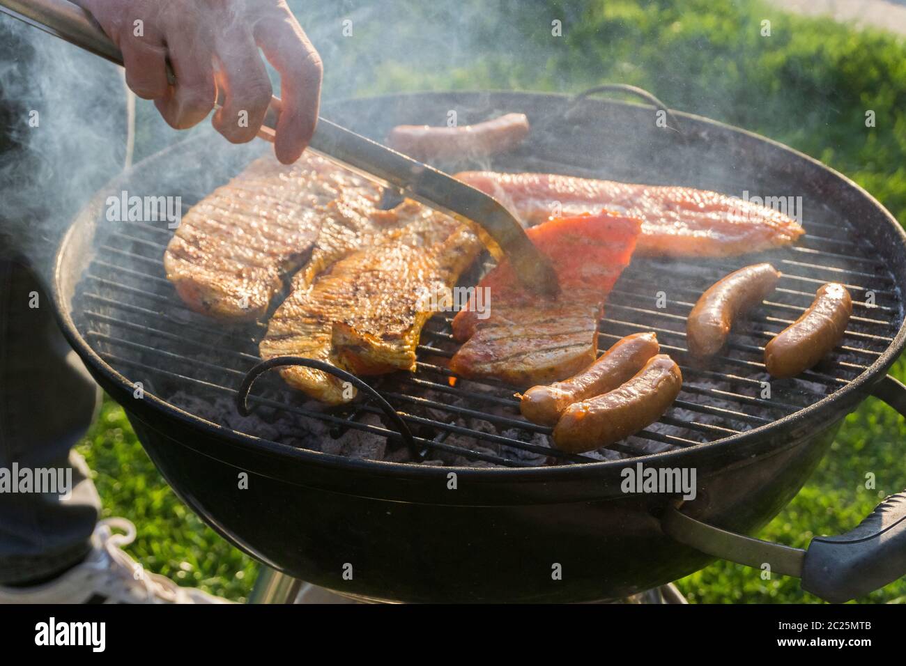 Carne alla griglia Foto Stock