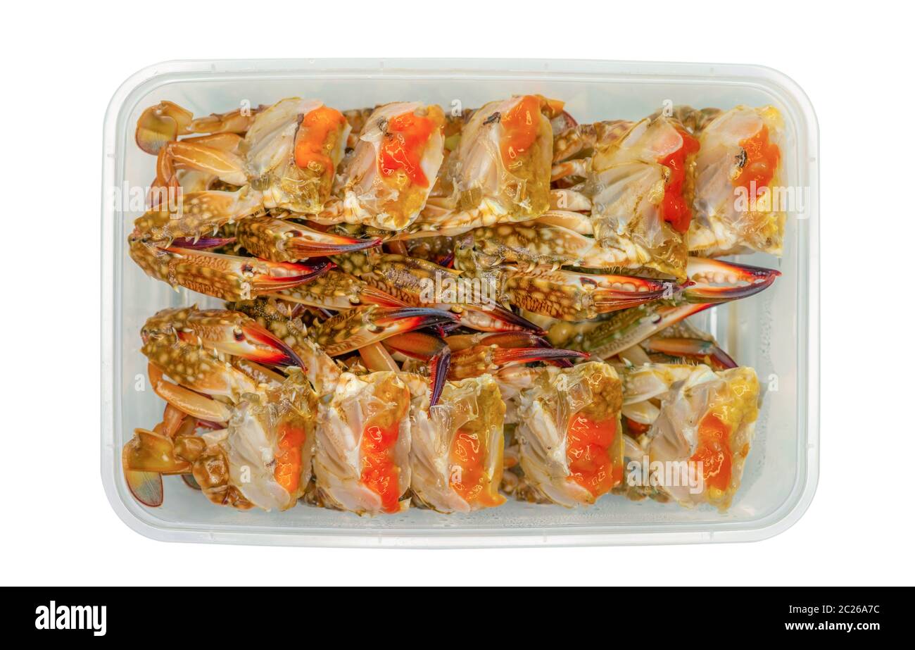 Decapare il granchio uova in salsa di pesce pack in scatola di plastica per la consegna. Frutti di mare business di consegna. Menu esotici in Thailandia. Decapare il granchio uova in usa e getta Foto Stock