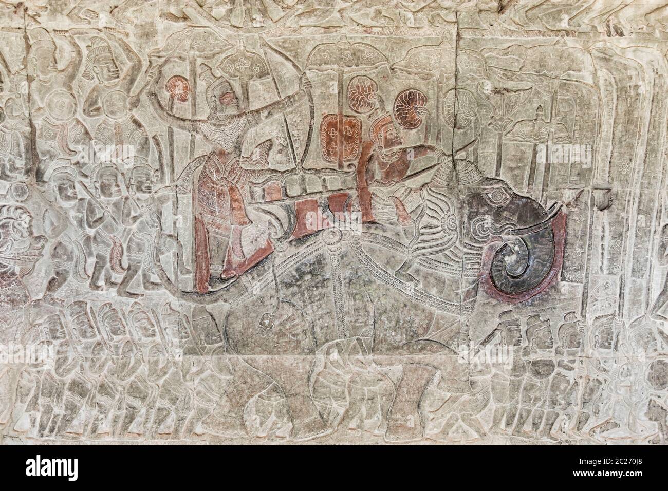 Angkor wat, bassorilievo dell'ala nord nella galleria est, scena come "Vittoria di Vishnu su Asuras", Siem Reap, Cambogia, Sud-Est asiatico, Asia Foto Stock