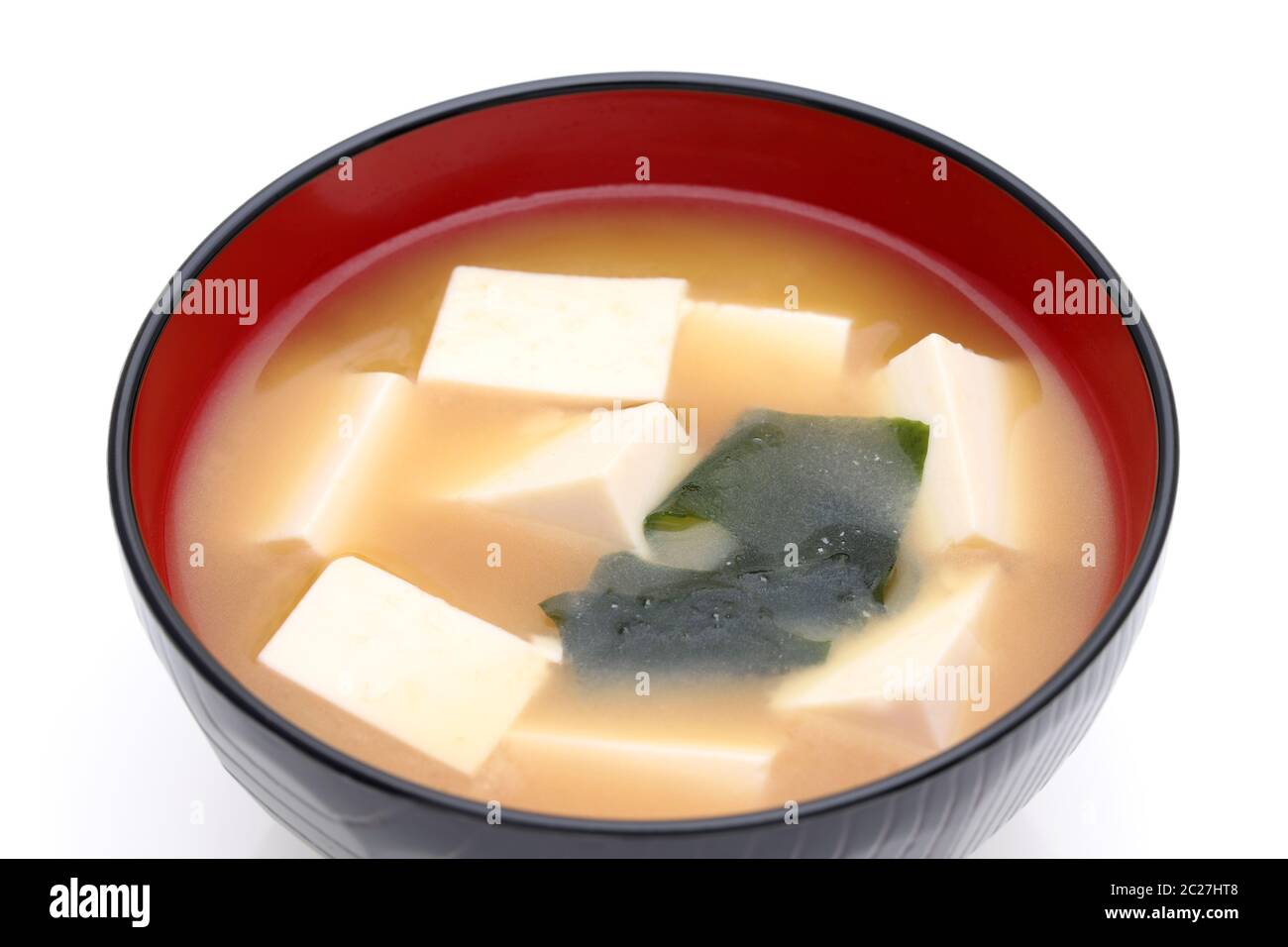 Il cibo giapponese, la zuppa di miso di tofu e wakame su una tazza Foto Stock