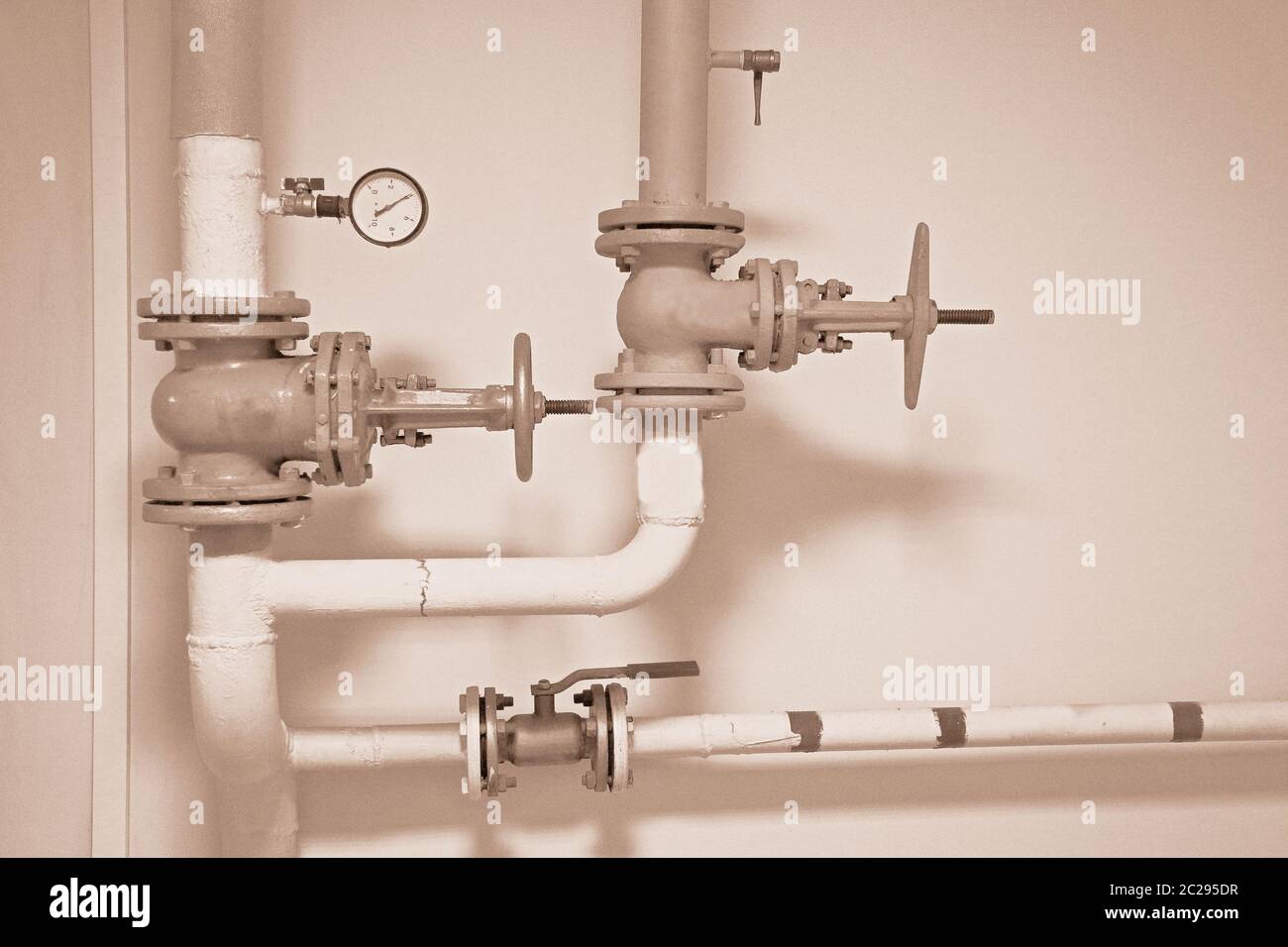Attrezzature per la manutenzione dello scambio termico e dell'alimentazione idrica di officine industriali Foto Stock