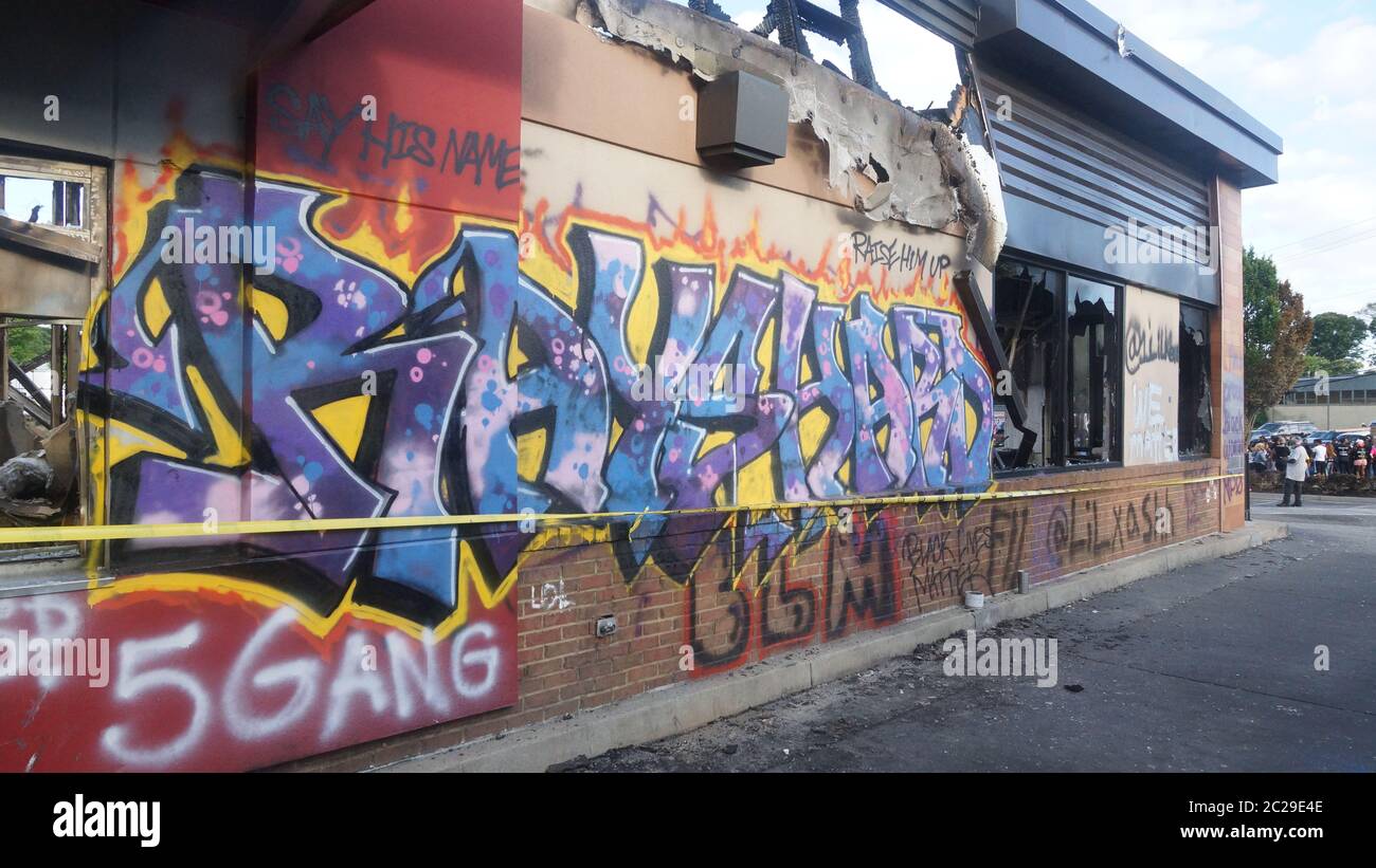 Atlanta, George Wendy's dove Rayshard Brooks è stato ucciso dalla polizia di Atlanta Foto Stock