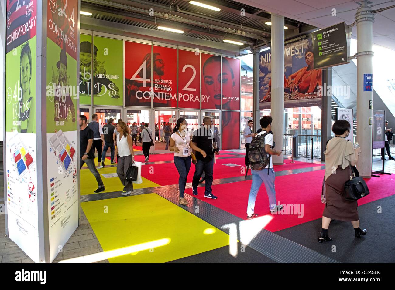 Pavillion's interior of the International calzaturificio fair, MICAM, Foto Stock