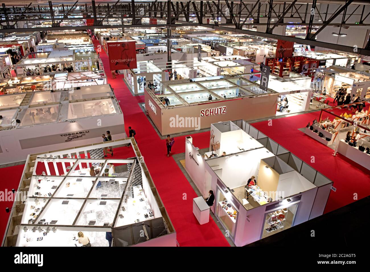 Vista panoramica sulla fiera internazionale delle calzature, MICAM, a Milano. Foto Stock