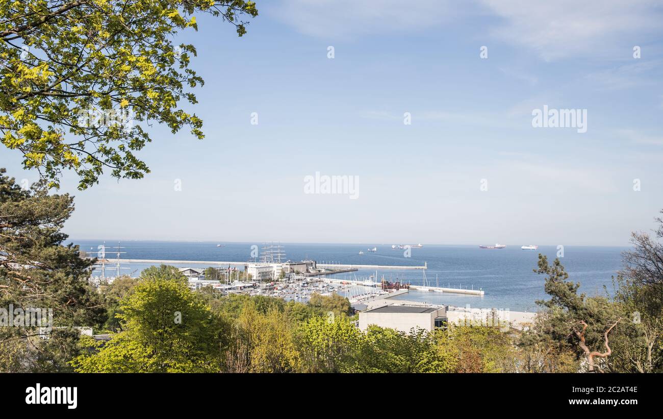 Gdynia, Polonia 09 maggio 2020, vista di Kamienna Góra, torri di mare Foto Stock