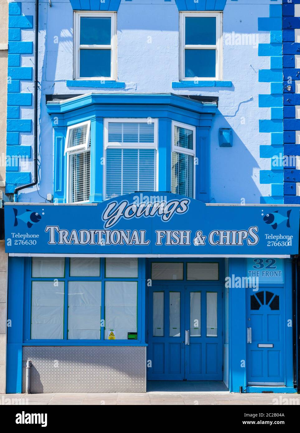 Il popolare negozio di pesce e chip Youngs a Seaton Carew, Hartlepool, Inghilterra, Regno Unito Foto Stock