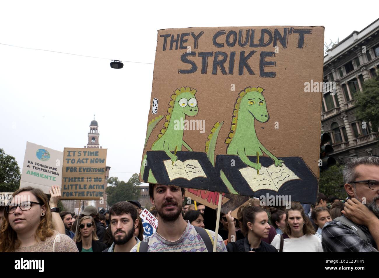 Sciopero degli studenti Venerdì per il futuro, sciopero internazionale contro il riscaldamento globale, a Milano, 2019 settembre. Foto Stock