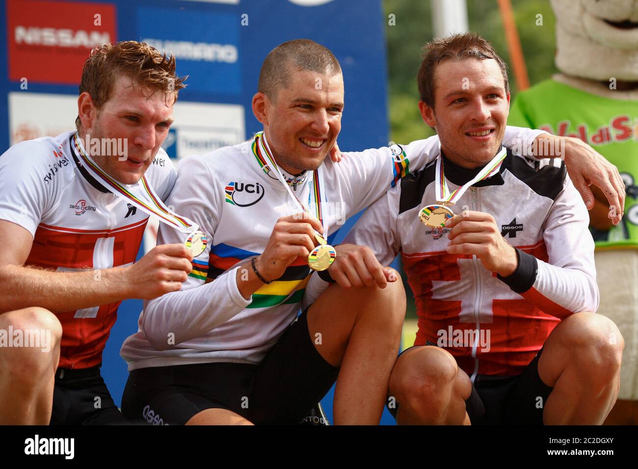 VAL DI SOLE, ITALIA - 22 GIUGNO 2008. I piloti svizzeri hanno vinto tutte le medaglie ai Campionati mondiali di fondo di mountain bike 2008 UCI - 1. Christoph SA Foto Stock