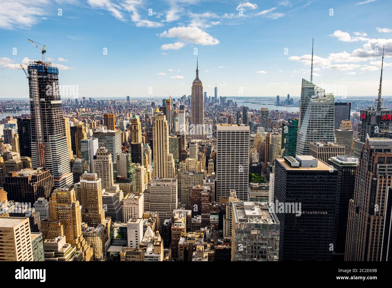 Vista panoramica del centro di New York dal Rockefeller Center sul tetto Foto Stock