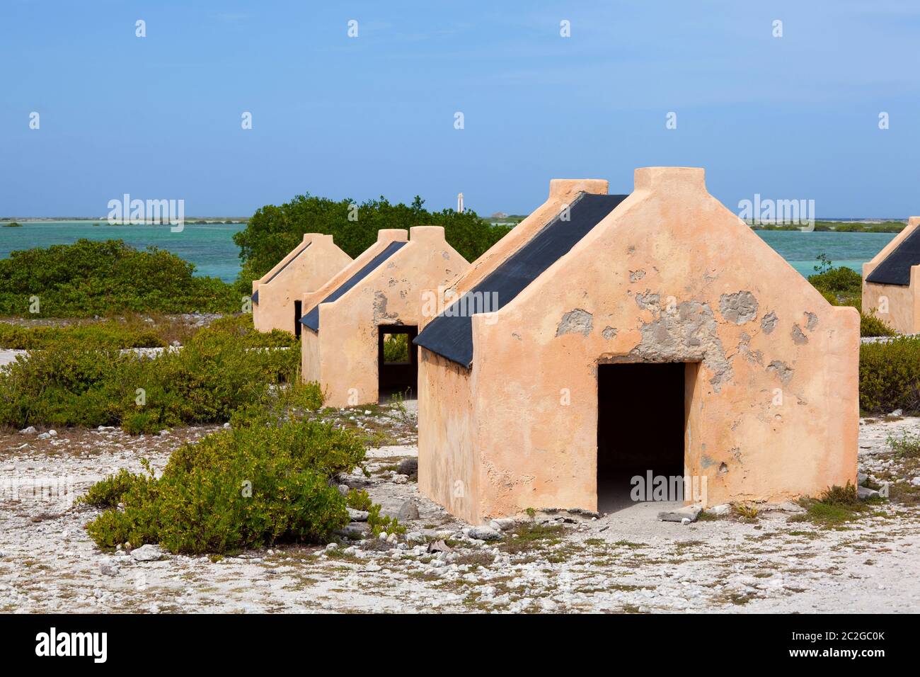 Piccole capanne schiavi a Bonaire, Antille olandesi. Foto V.D. Foto Stock