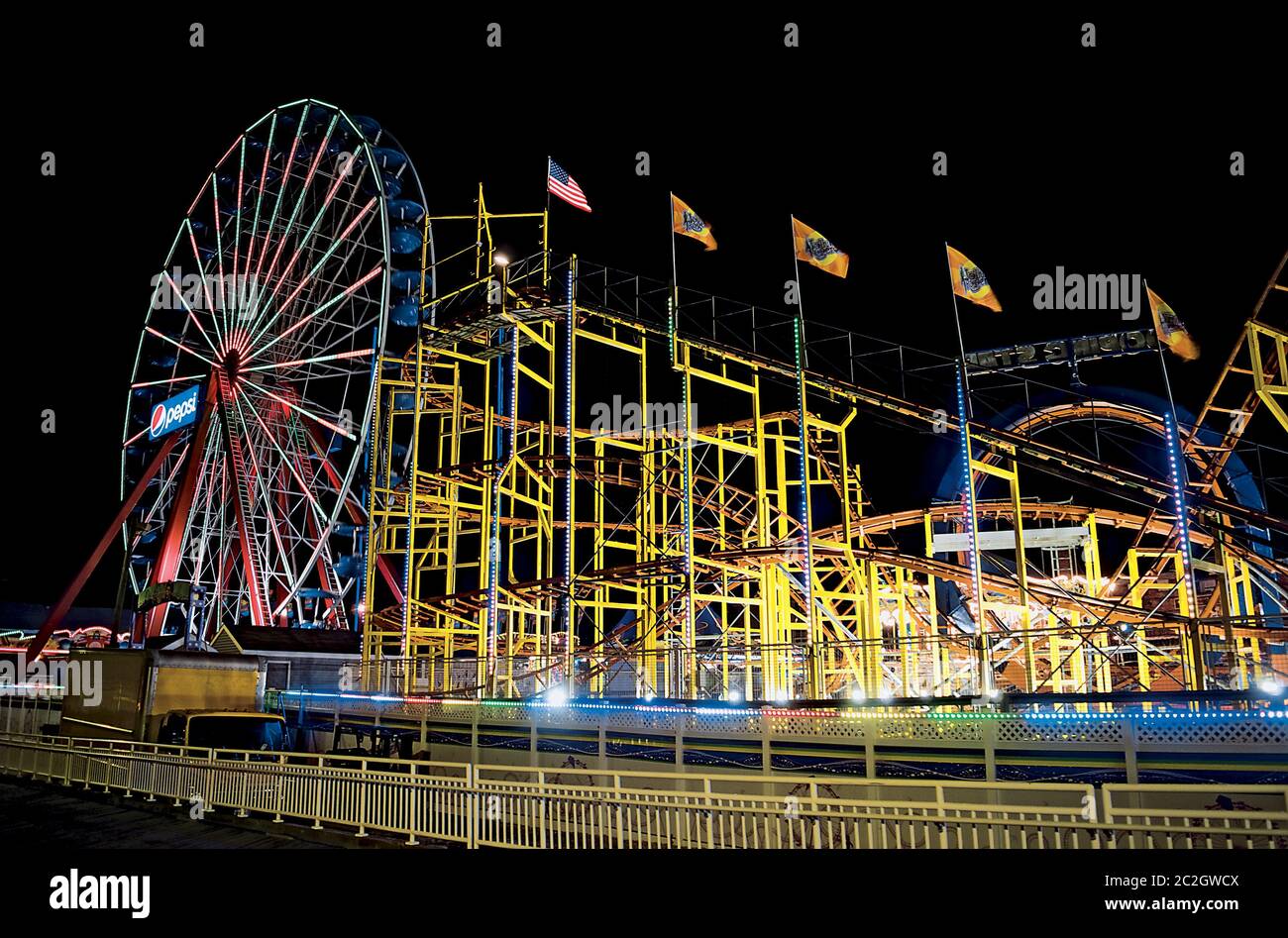 Parco divertimenti Ocean City di notte Foto Stock