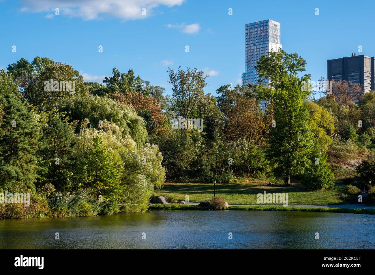 Colore all'inizio dell'autunno in Central Park North Foto Stock