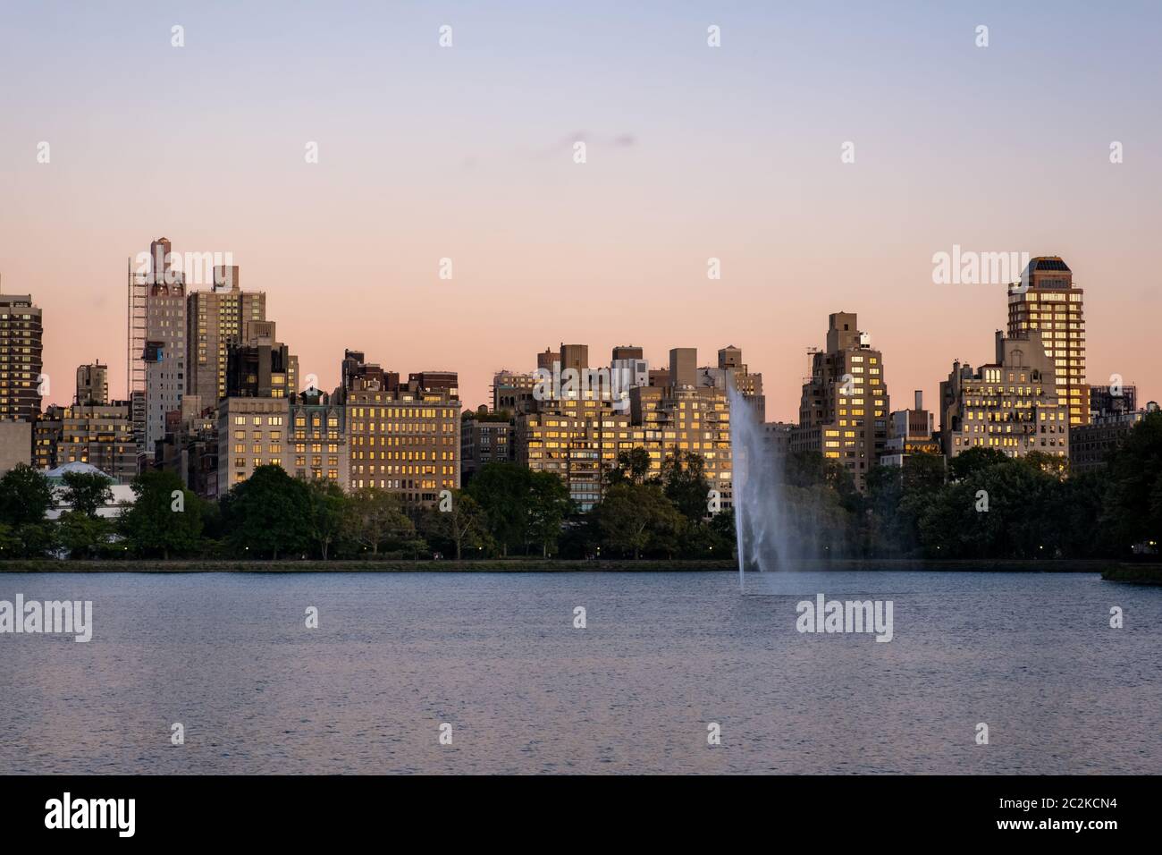 Colore all'inizio dell'autunno in Central Park North Foto Stock