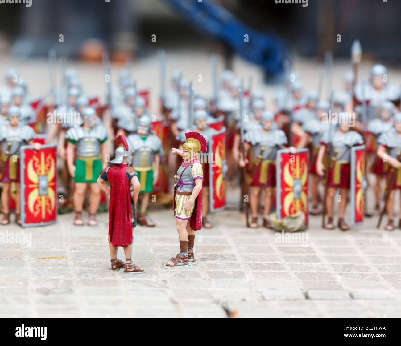 L'esercito di soldati romani, scena in miniatura di guerra all'aperto,  europa. Mini figure con alto detalling di oggetti, realisticamente diorama,  modello giocattolo Foto stock - Alamy