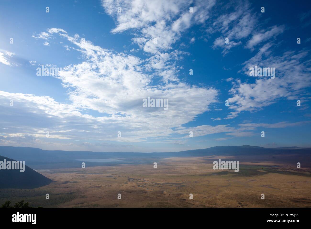 Cratere di Ngorongoro vista aerea, Tanzania Africa. Tanzania paesaggio Foto Stock