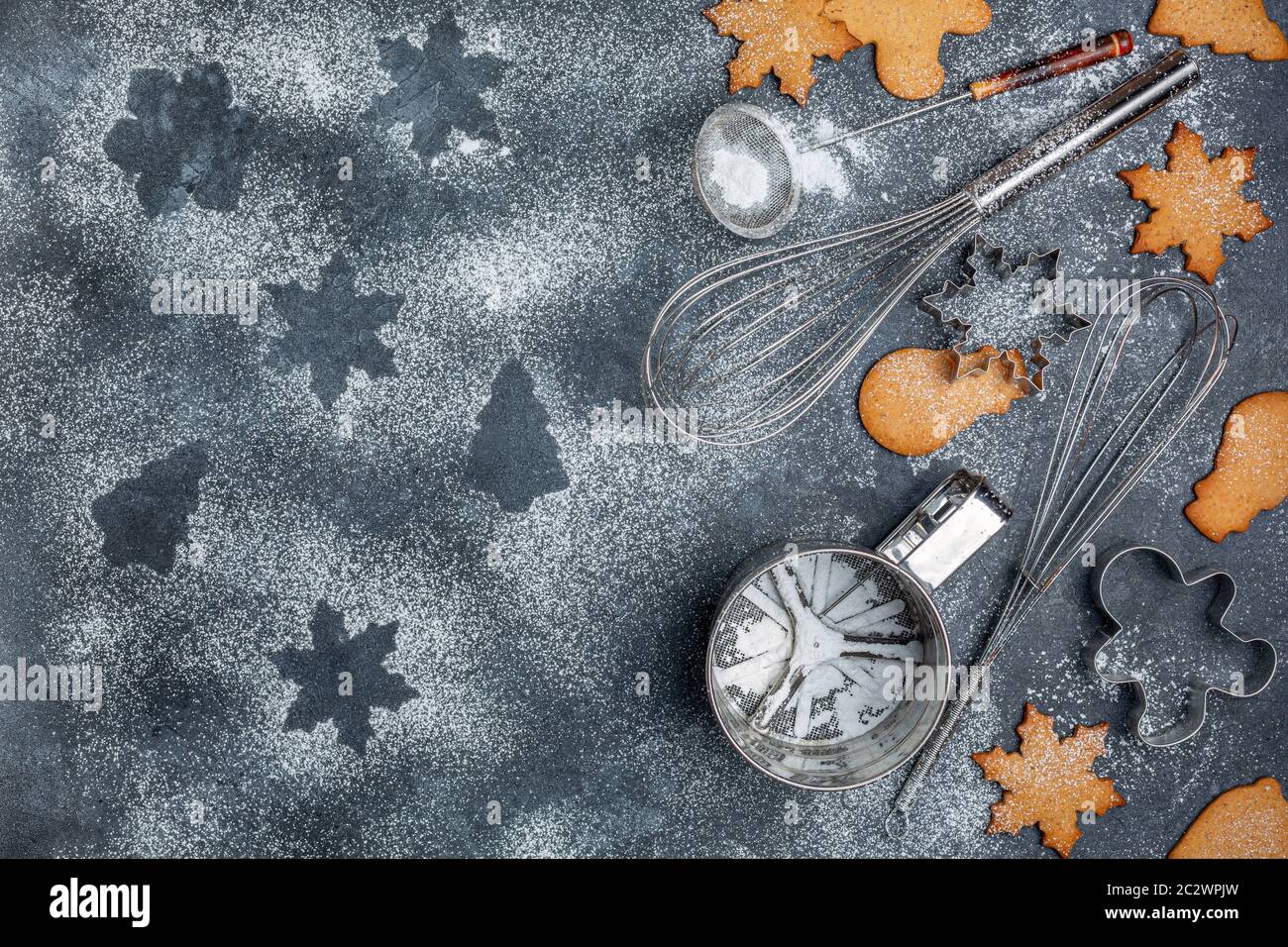 Concetto di vacanza per la preparazione di biscotti allo zenzero. Foto Stock