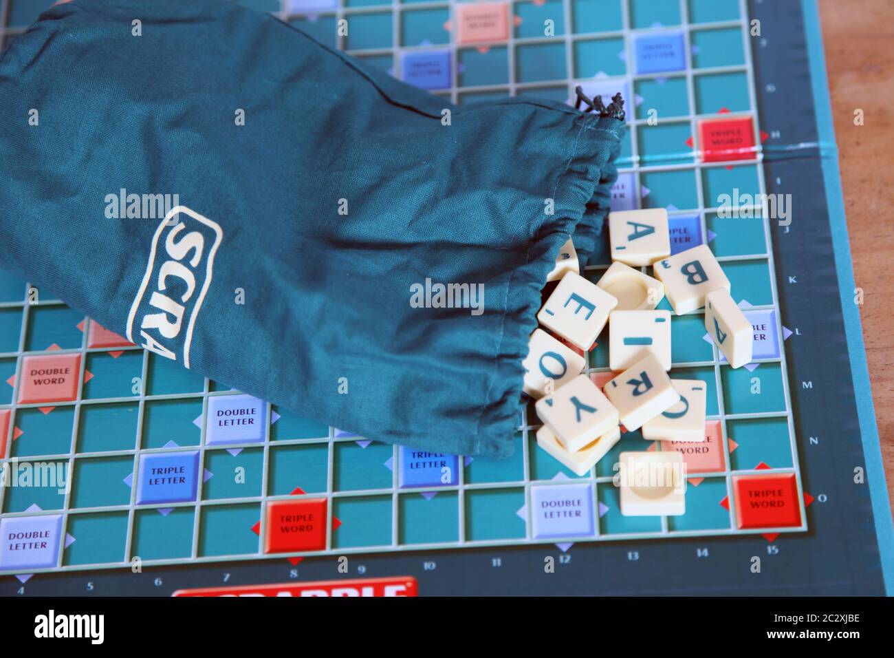 Piastrelle Dell'alfabeto Scrabble Immagini E Fotografie Stock Ad Alta - Foto 8