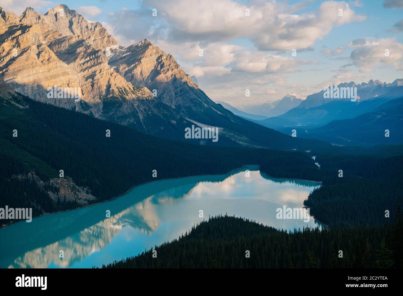 Paesaggio panoramico del Parco Nazionale di Banff, Banff, Alberta, Canada Foto Stock