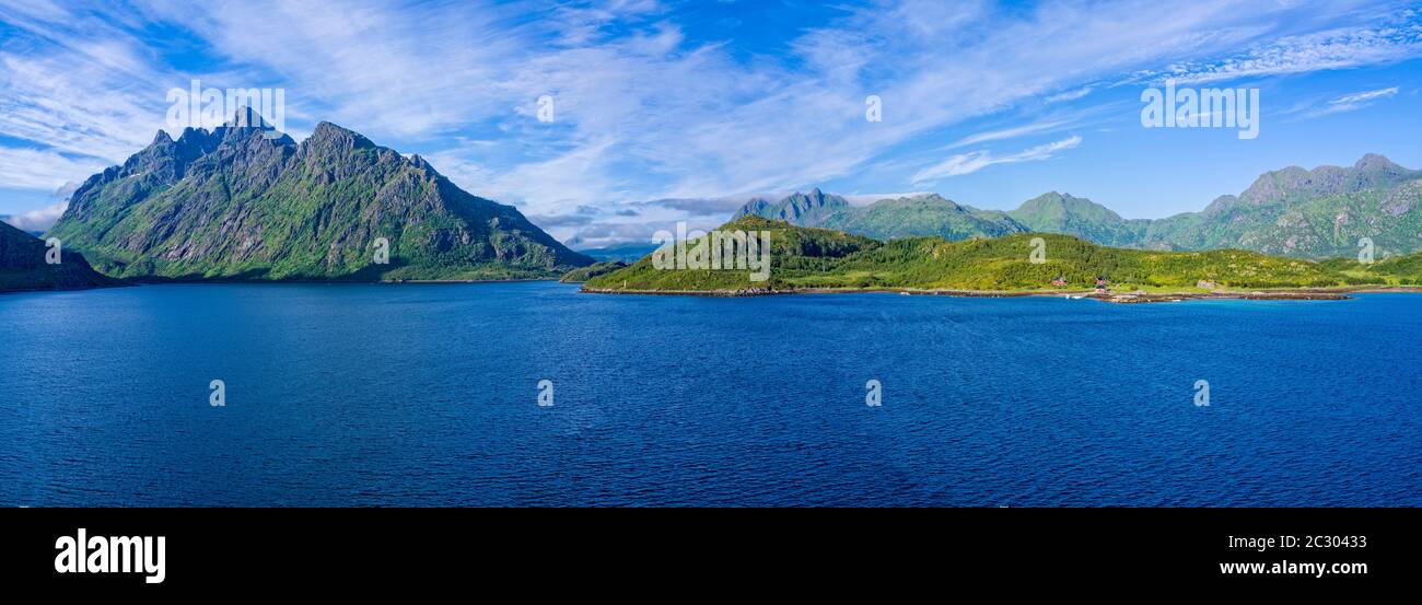 Raftsundent Strait vicino a Trollfjord, Nordland, Norvegia Foto Stock
