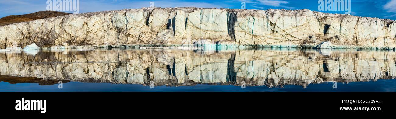 Vista panoramica del ghiacciaio, Devon Island, Nunavut, Canada Foto Stock