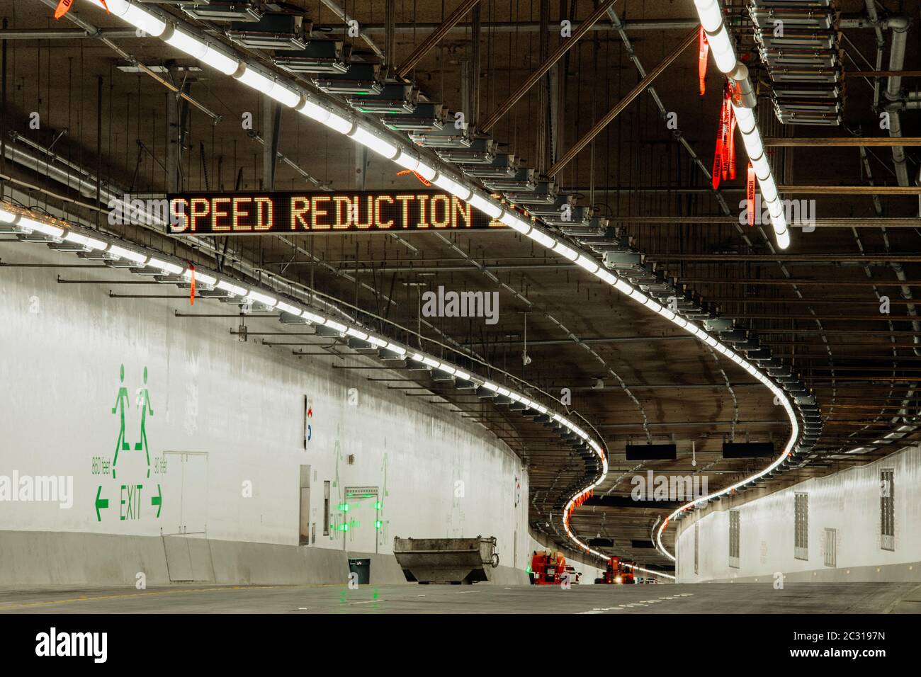 Traffic tunnel, Seattle, Washington, USA Foto Stock