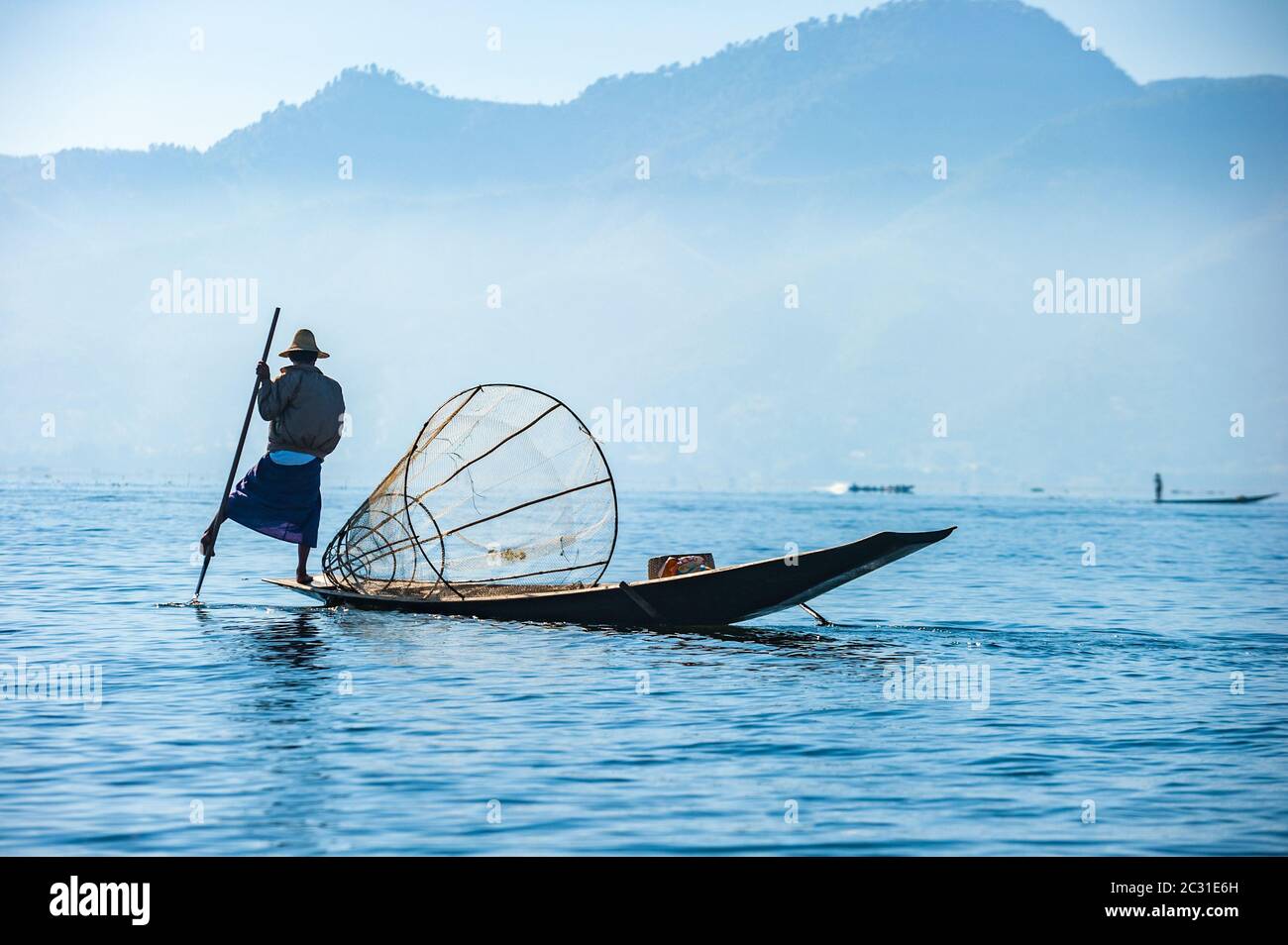 I pescatori del Lago Inle, Stato Shan, Myanmar Foto Stock