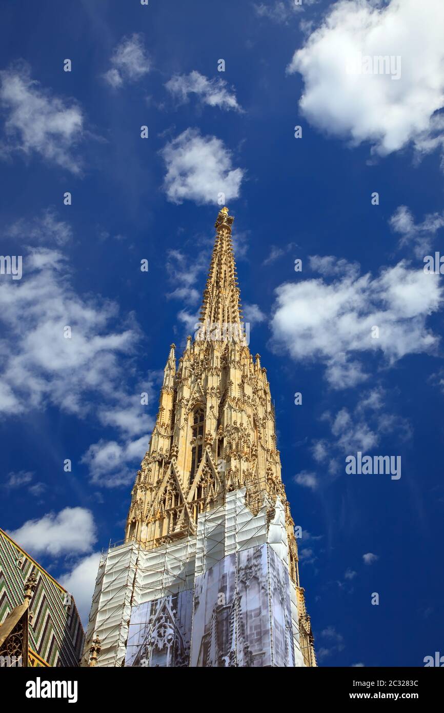 Campanile della cattedrale di Santo Stefano a Vienna Foto Stock