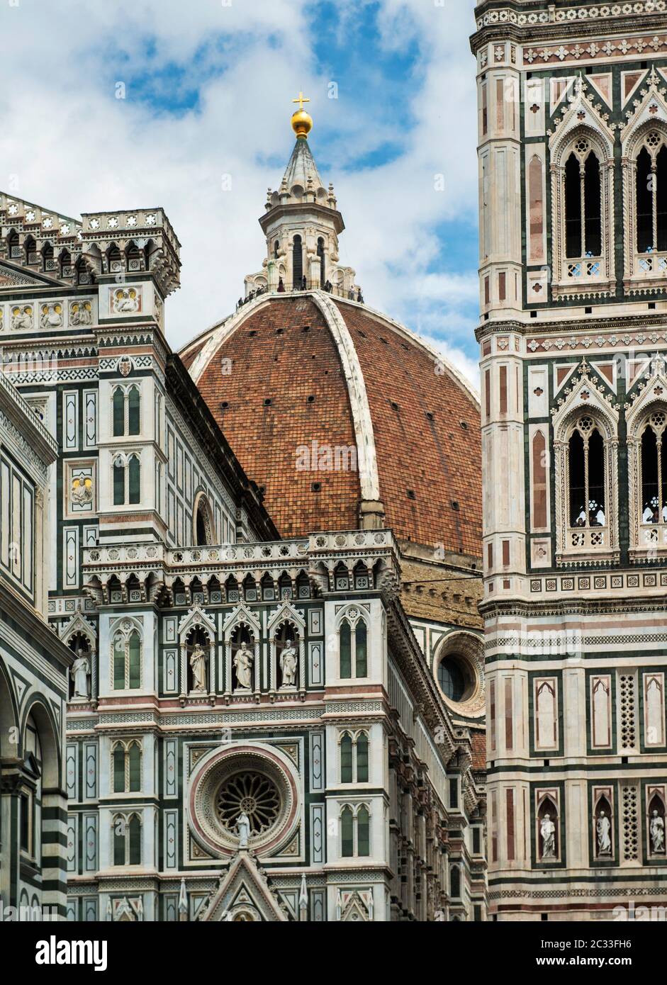 Cattedrale di Firenze, Cattedrale di Santa Maria del Fiore, Toscana, Italia; uno dei luoghi più rappresentativi è il Duomo con cupola in terracotta. Foto Stock