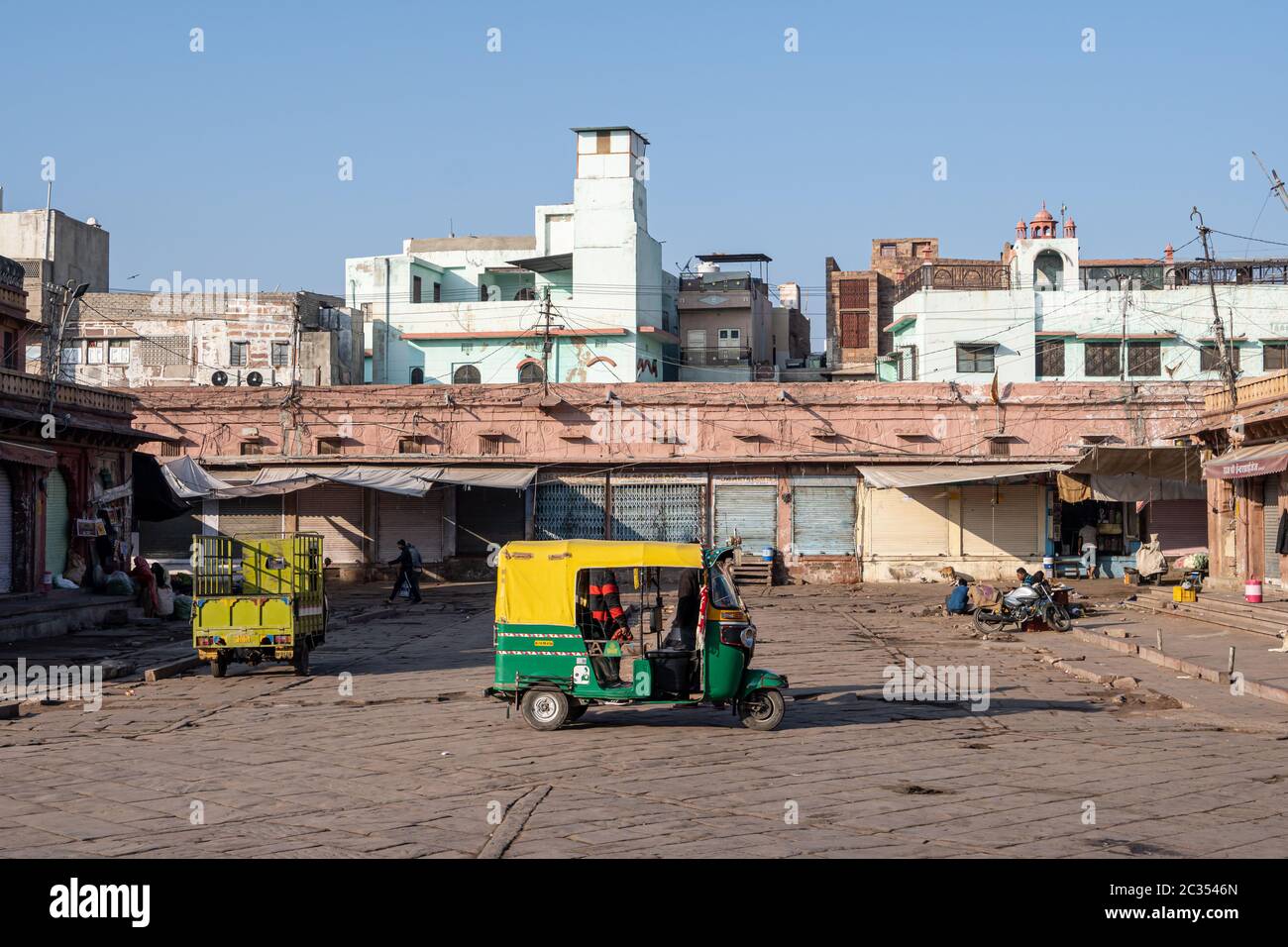tuktuk o autorickshaw nel mercato di sardar Foto Stock