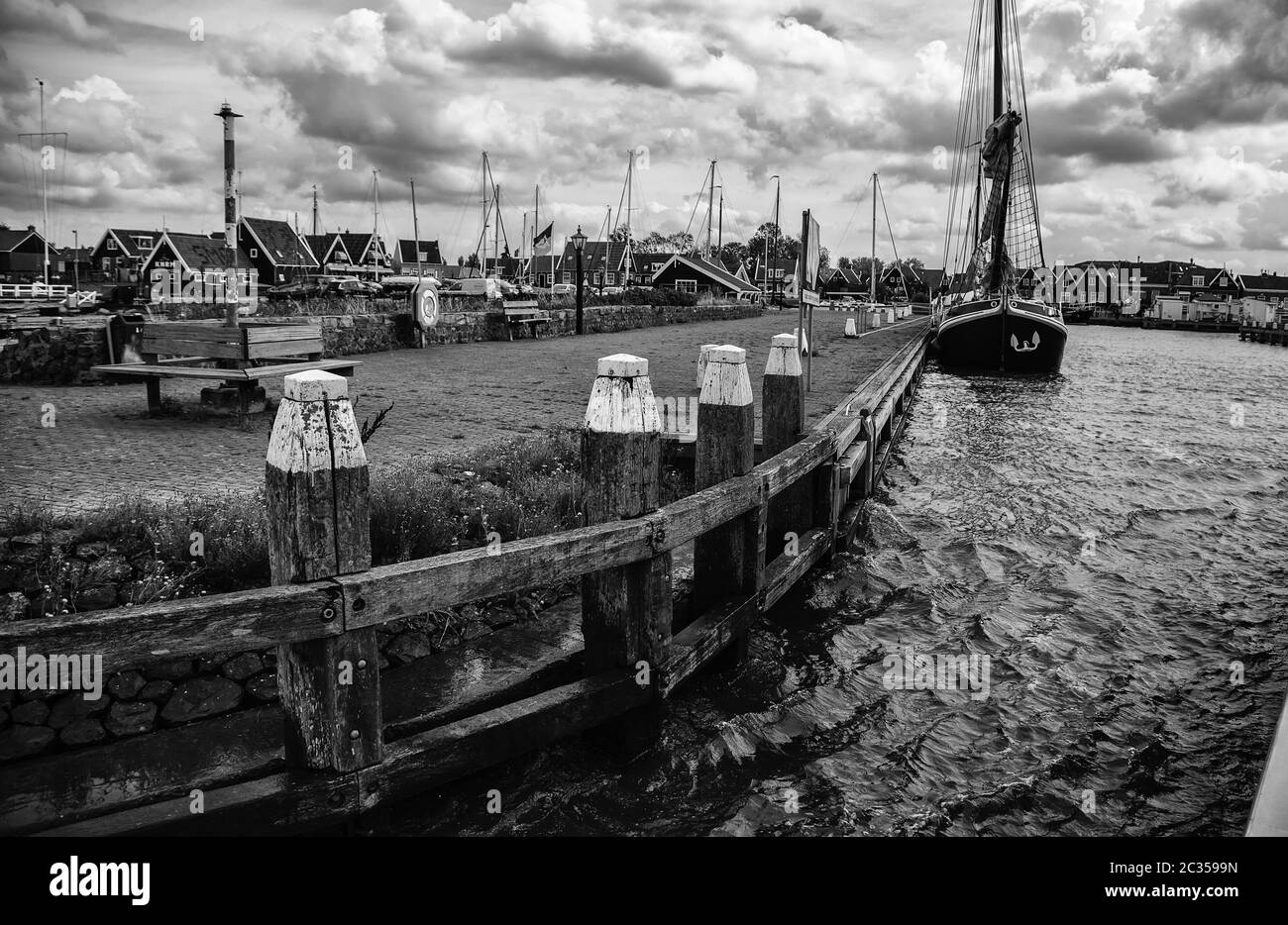 Villaggio Olandese dal mare, particolare della città vecchia Foto Stock