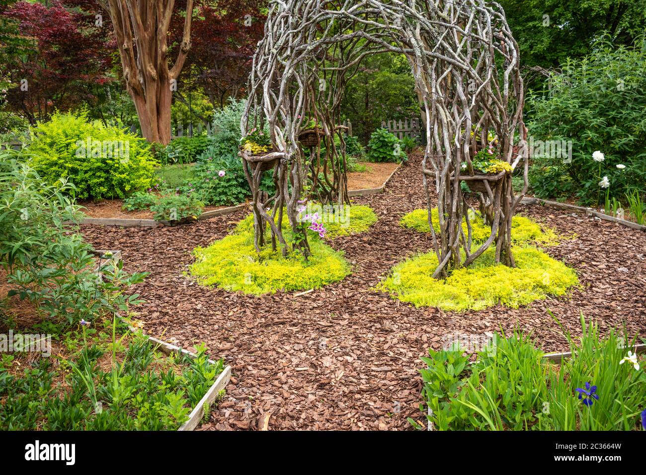 Garden at Glen-Ella Springs Inn, un Bed & Breakfast situato nelle Blue Ridge Mountains della Georgia del Nord a Clarkesville, Georgia. (STATI UNITI) Foto Stock