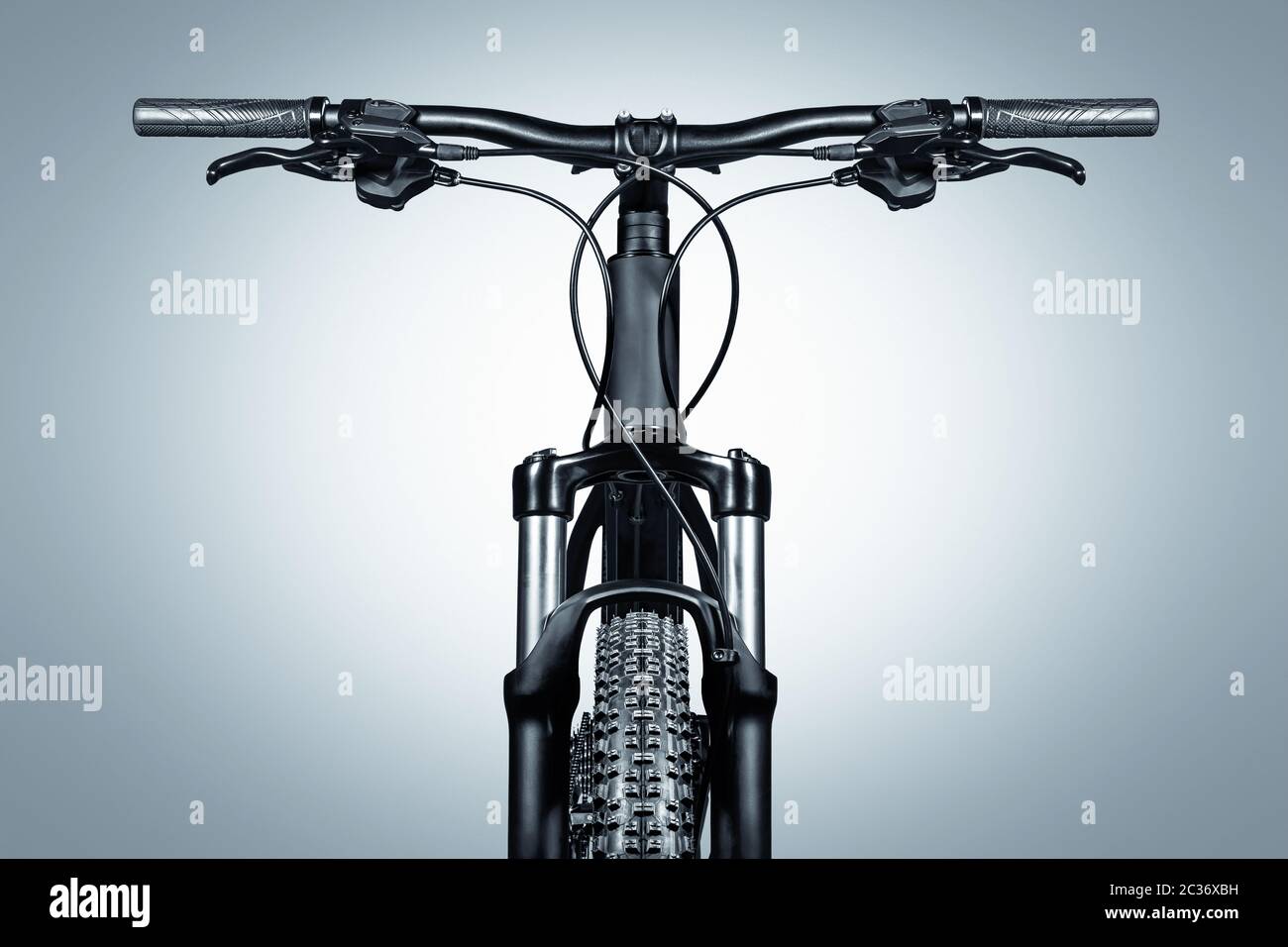 di fronte a una mountain bike Foto Stock