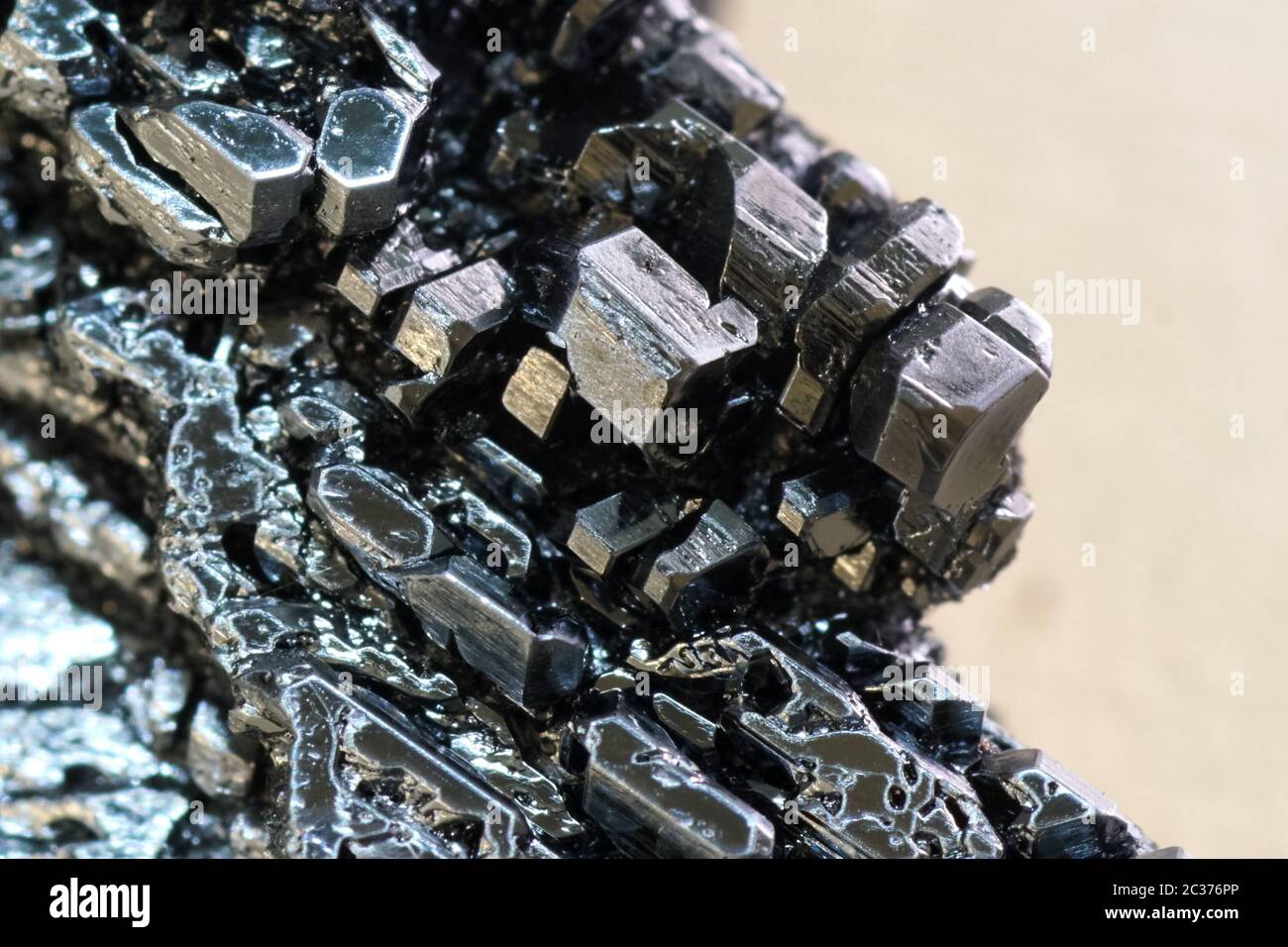 Cristalli di iodio, iodio in forma metallica. Foto Stock