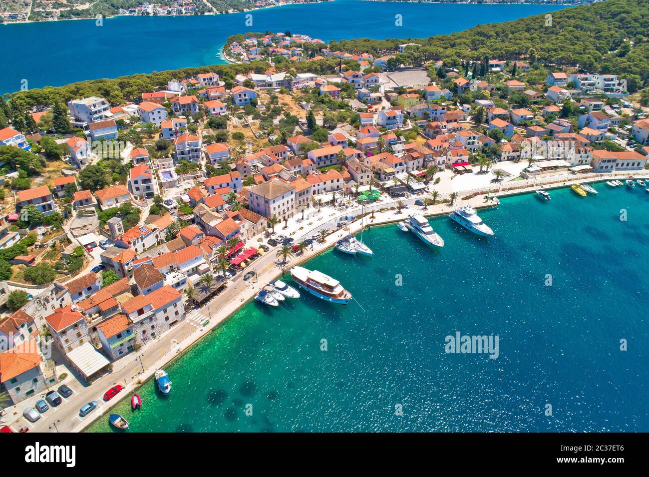 Vista aerea della città adriatica di Rogoznica Foto Stock