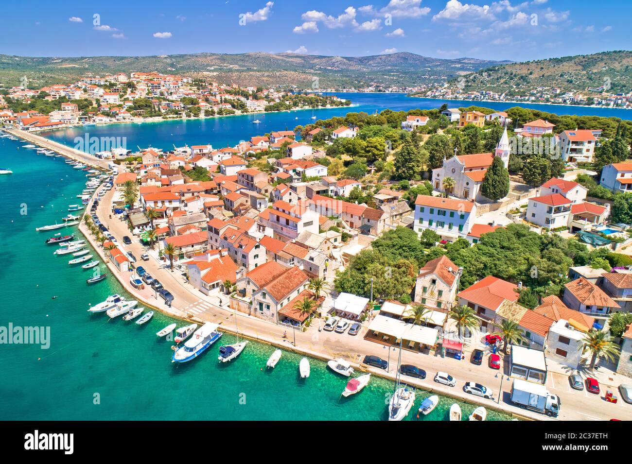 Vista aerea della città adriatica di Rogoznica Foto Stock