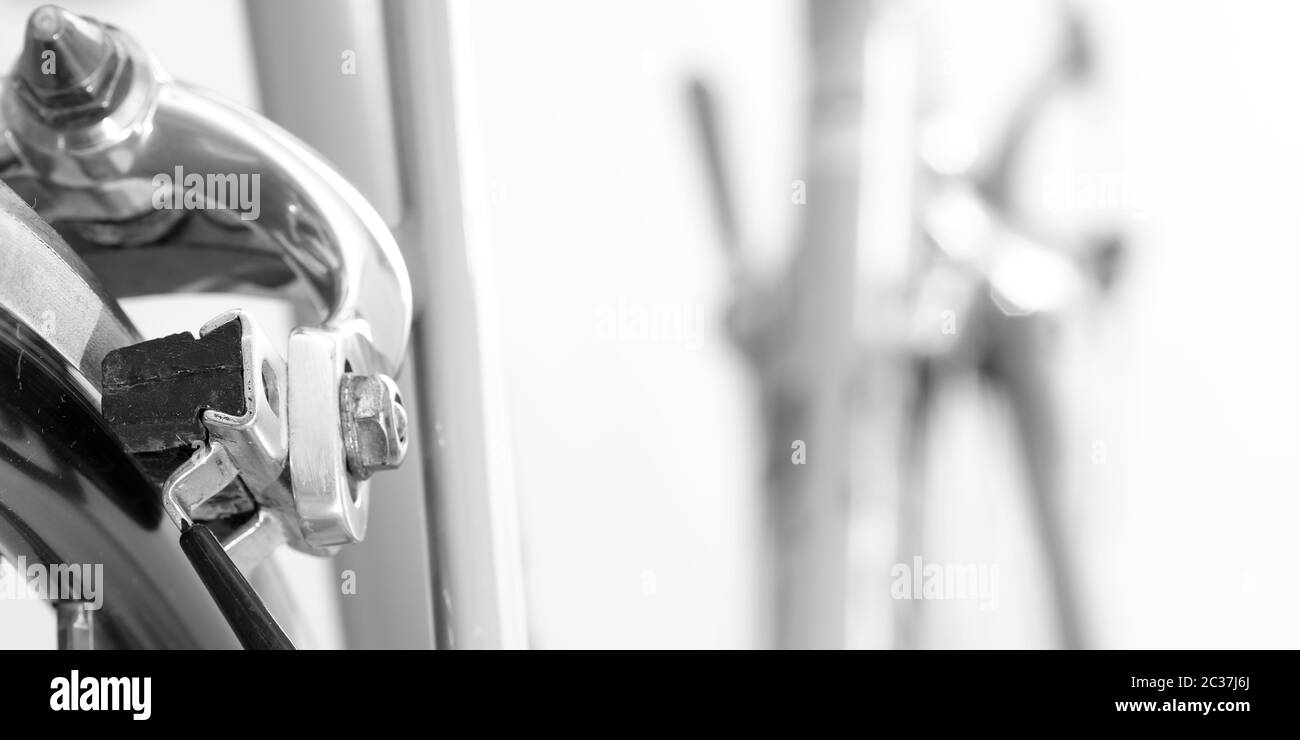 Dettaglio biiciclaggio rottura con primo piano in gomma Foto Stock