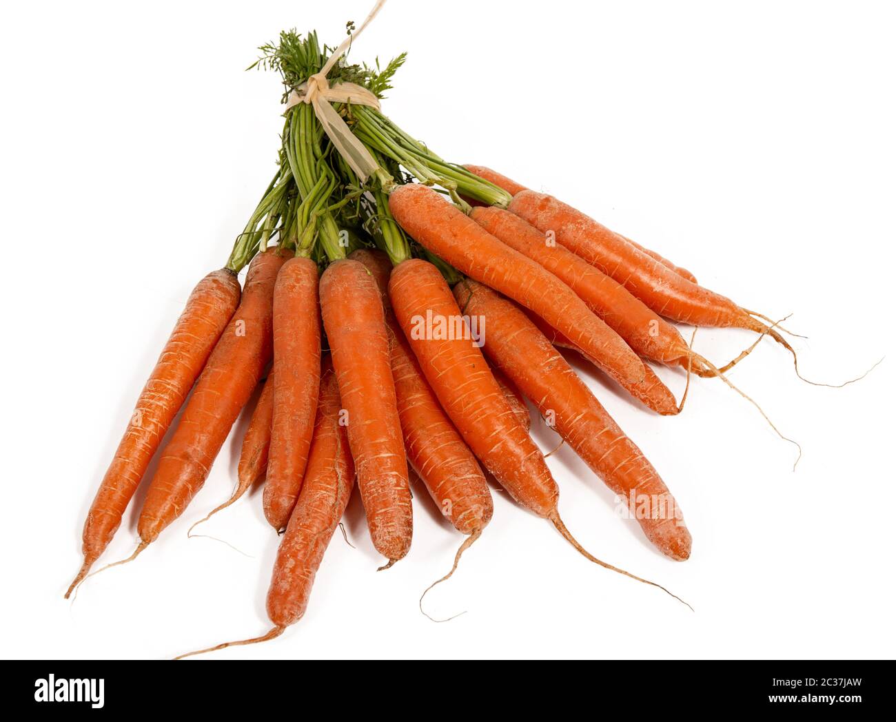 La carota mazzetto isolati su sfondo bianco Foto Stock