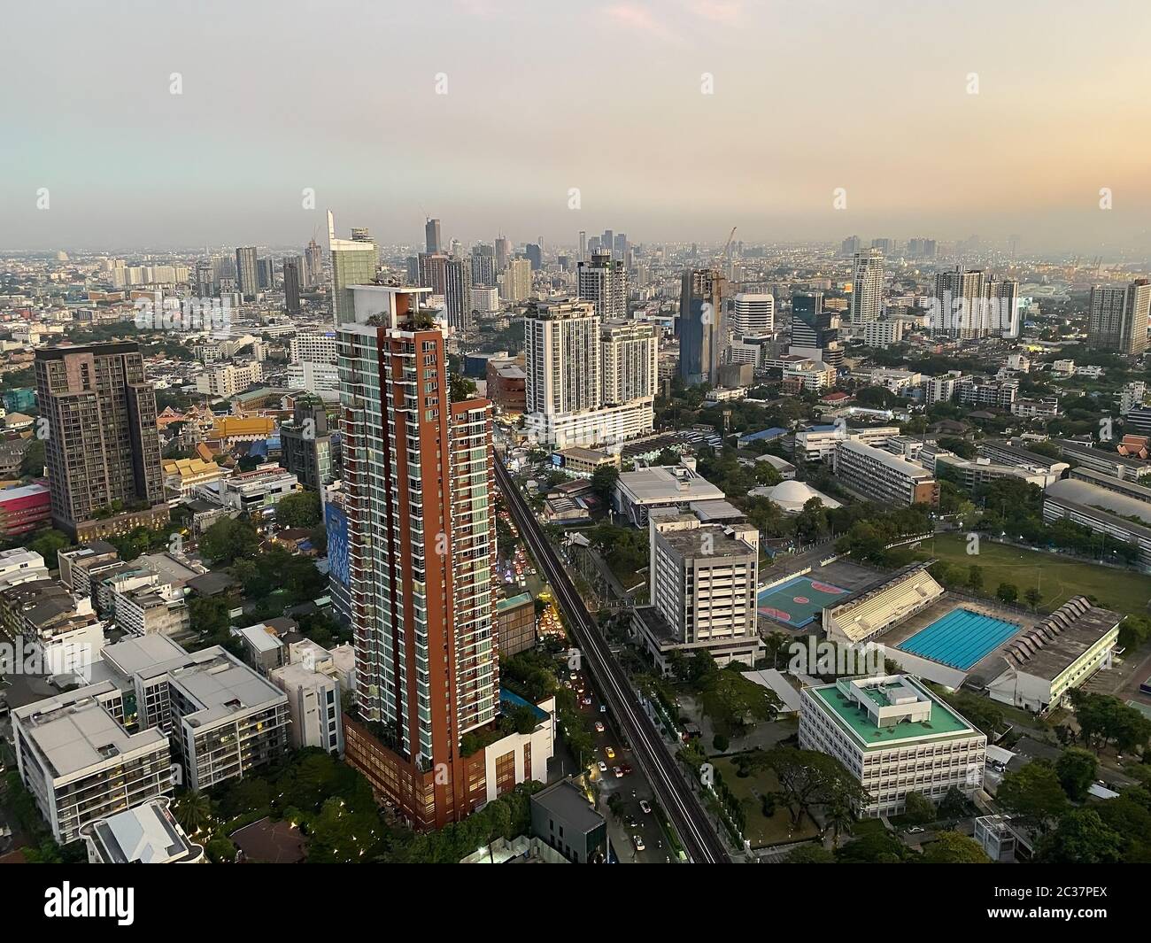 Bangkok Aerial View, capitale della Thailandia con grattacieli Foto Stock