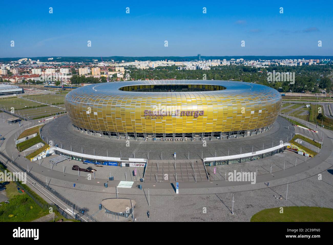 GDANSK, POLONIA - 17 GIUGNO 2020: Veduta aerea dello Stadio Energa, stadio di casa della squadra locale Lechia Gdansk. Danzica, Polonia. Foto Stock