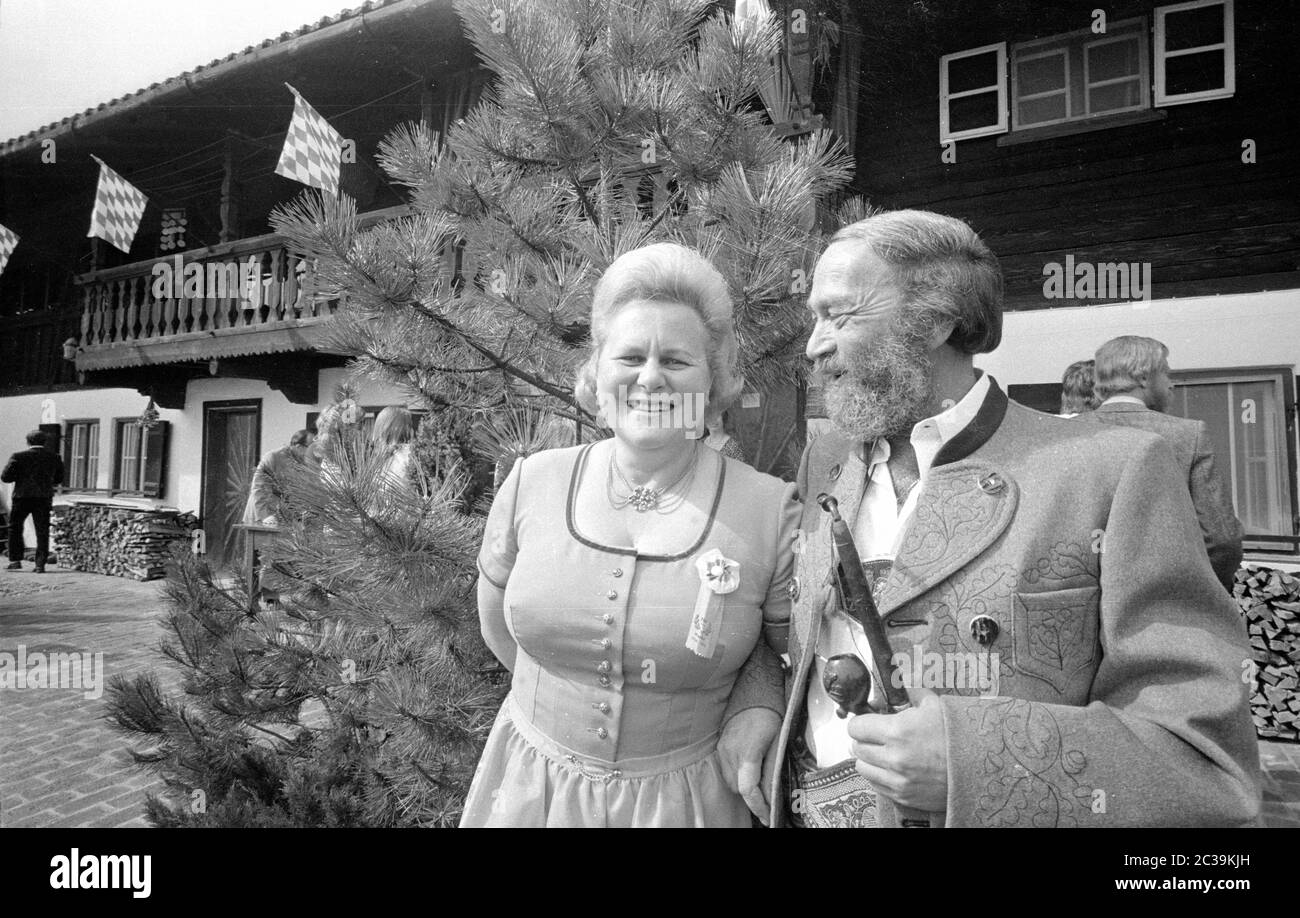 Tra il 1962 e il 1965 Tosso Herz ha rinnovato l'antica fattoria 'Hilgerhof' vicino a Pittenhart e ha iniziato a raccogliere e esporre i beni rurali della casa. Foto Stock