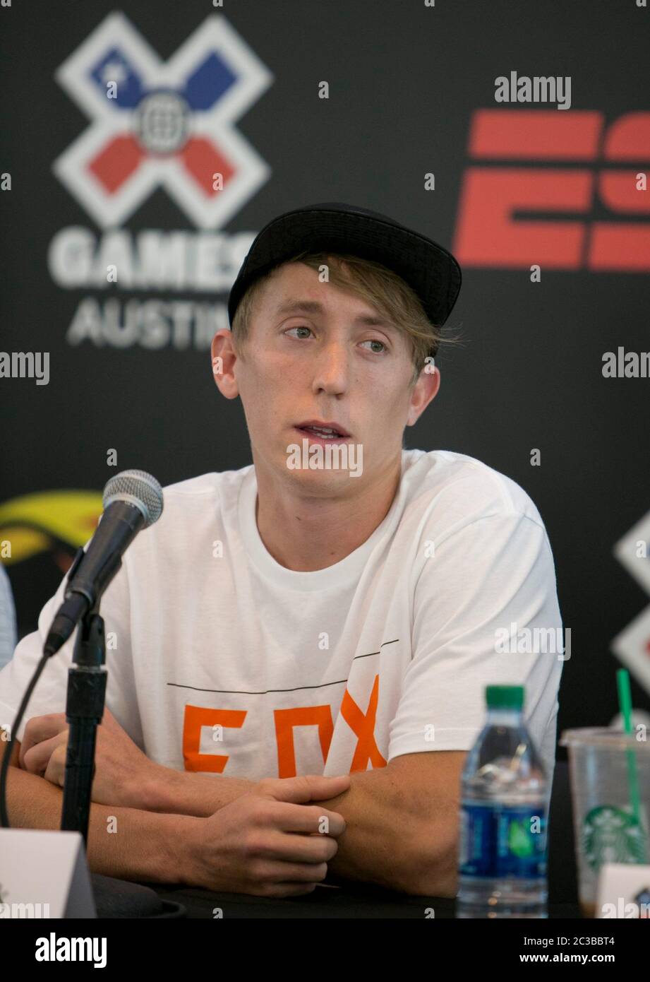 Austin Texas USA, 29 2014 maggio: Il pilota nativo e professionista del Texas BMX Chase Hawk parla a una conferenza stampa presso il circuito delle Americhe per promuovere gli X Games, che si terrà lì a giugno. ©Marjorie Kamys Cotera/Daemmrich Photography Foto Stock