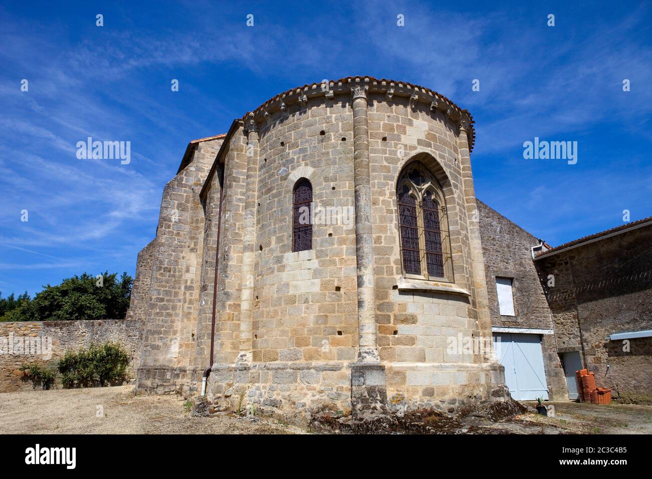 Parthenay antica chiesa gotica, Poitou-Charentes, Francia Foto Stock