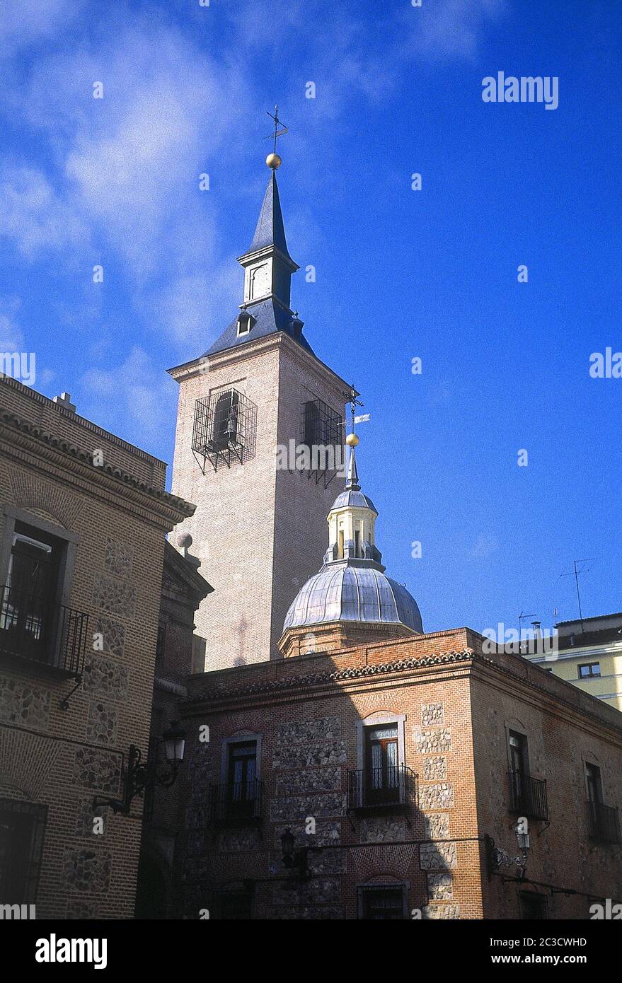 TORRE CAMPANARIO DE LA IGLESIA DE SAN GINES - SIGLO XVII Autore: RUIZ JUAN. LOCALITÀ: IGLESIA DE SAN GINES. MADRID. SPAGNA. Foto Stock