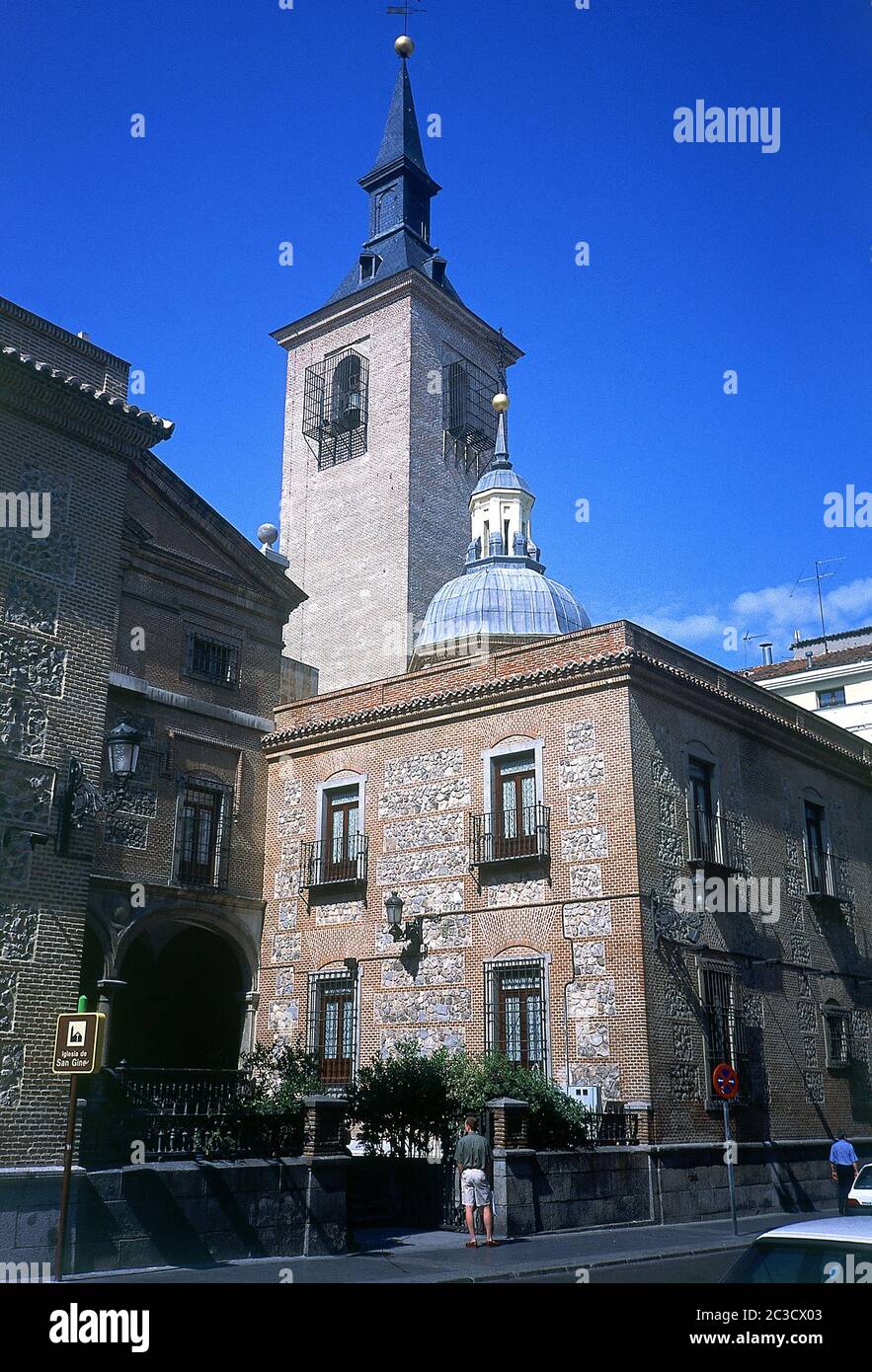 TORRE CAMPANARIO DE LA IGLESIA DE SAN GINES - SIGLO XVII Autore: RUIZ JUAN. LOCALITÀ: IGLESIA DE SAN GINES. MADRID. SPAGNA. Foto Stock