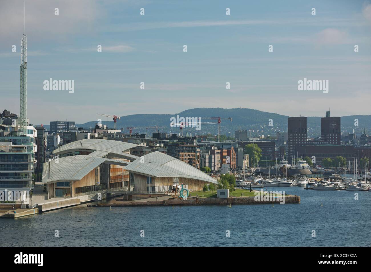 Museo di Arte moderna Astrup Fearnley di Oslo in Norvegia. Fu costruito come parte di Tjuvholmen Foto Stock